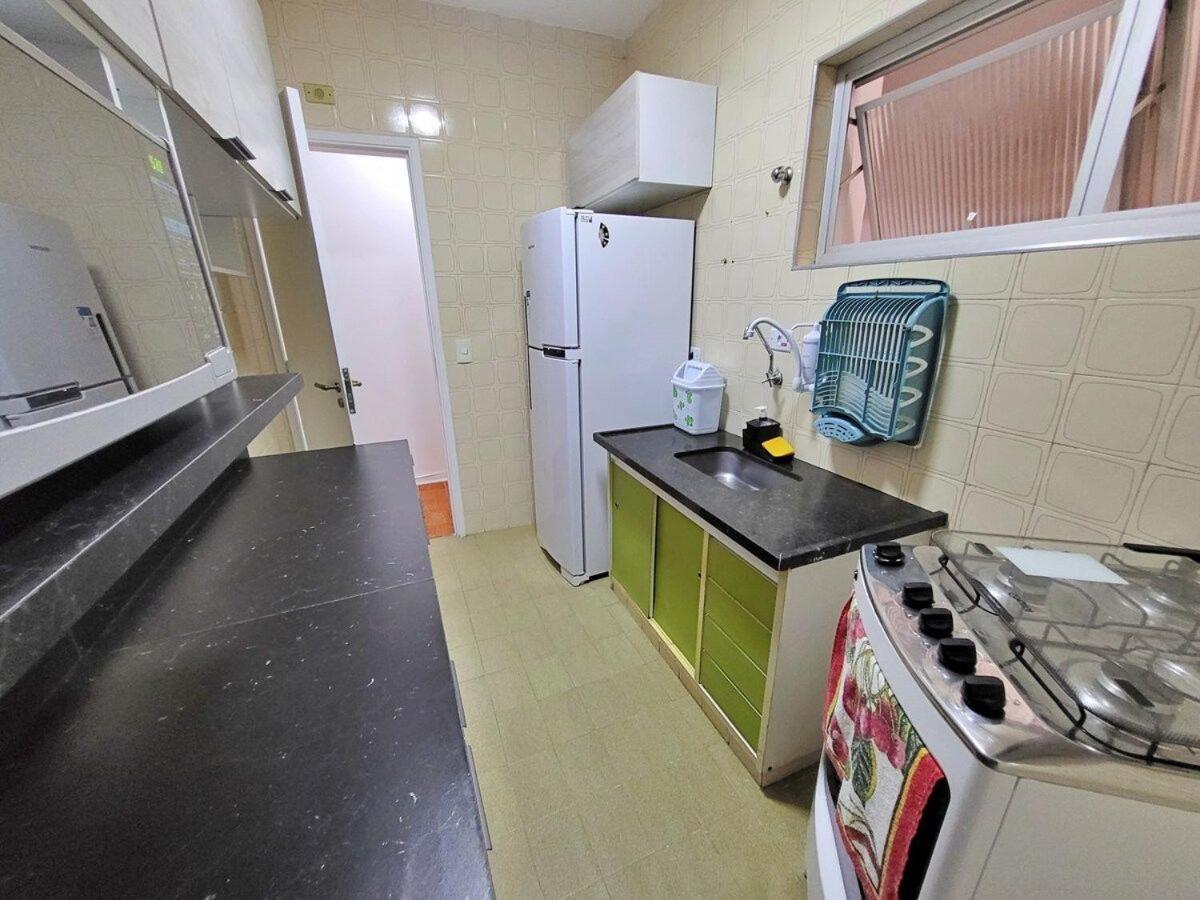 Ap 02 Dorms - Enseada - Com Sacada, Ar-Cond, Wi-Fi, 01 Vaga, Lado Praia กัวรูจา ภายนอก รูปภาพ