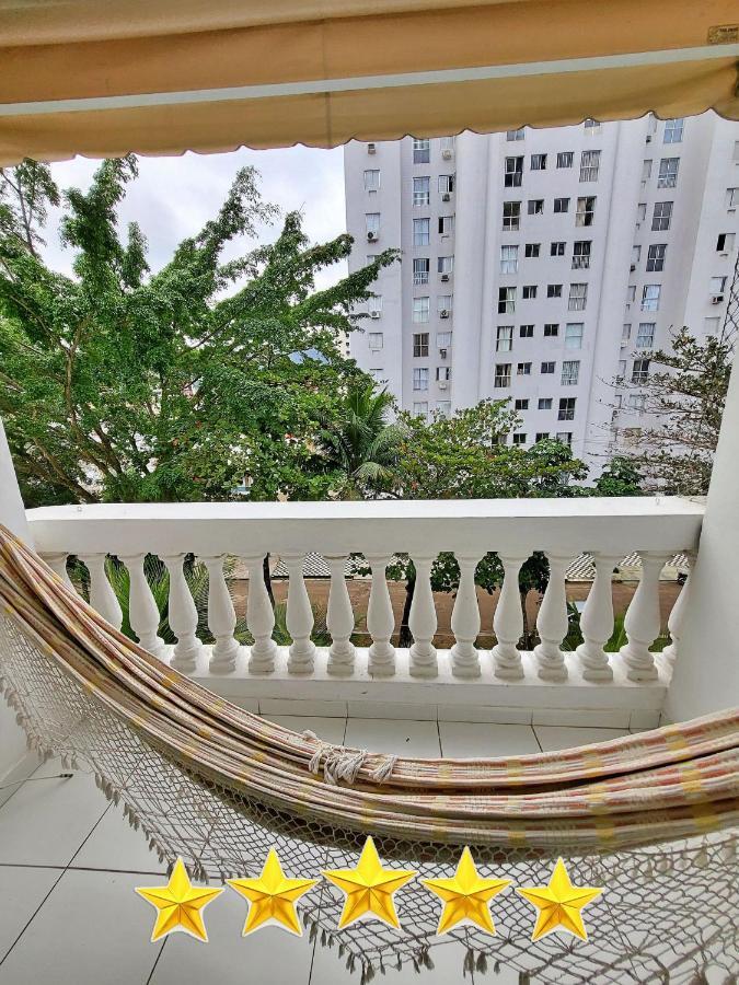 Ap 02 Dorms - Enseada - Com Sacada, Ar-Cond, Wi-Fi, 01 Vaga, Lado Praia กัวรูจา ภายนอก รูปภาพ